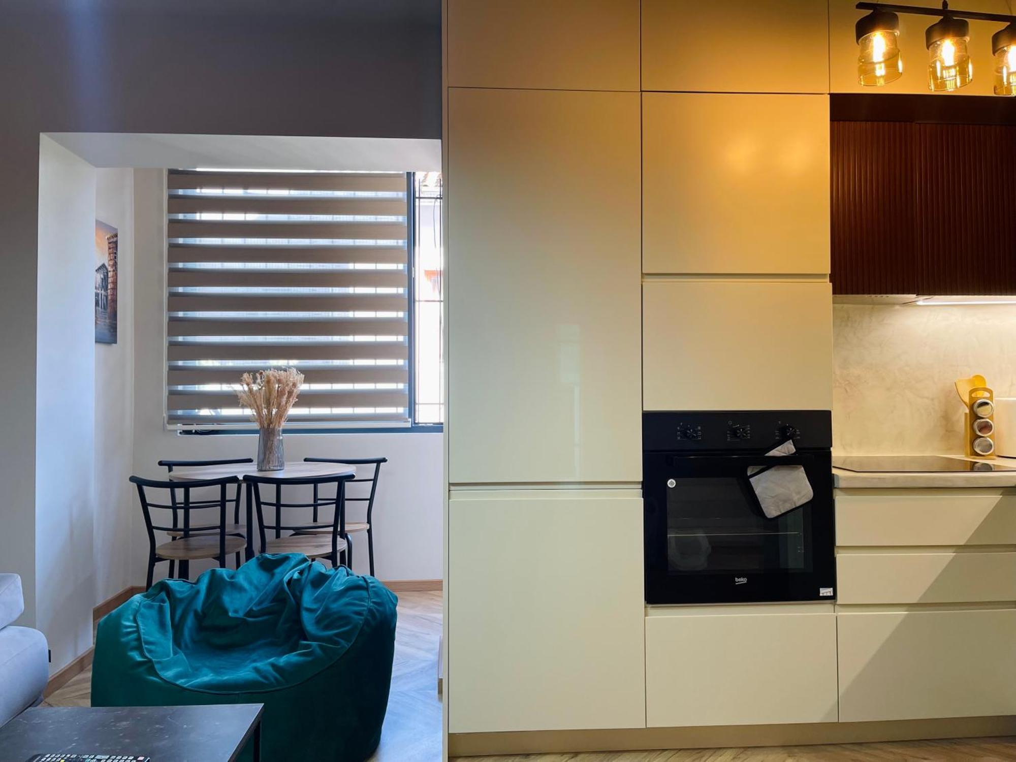 Dea's Apartment: Hidden Gem * Tirana