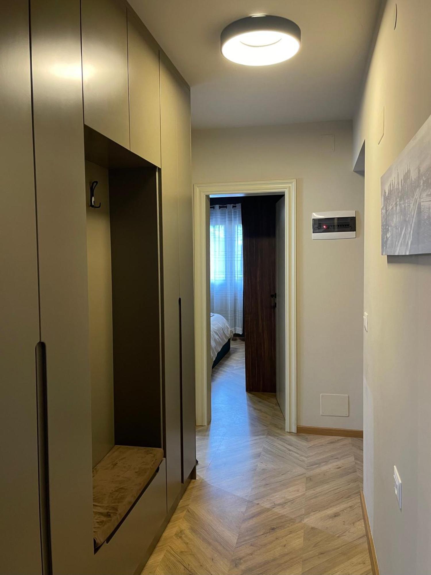 Dea's Apartment: Hidden Gem Appartement Tirana